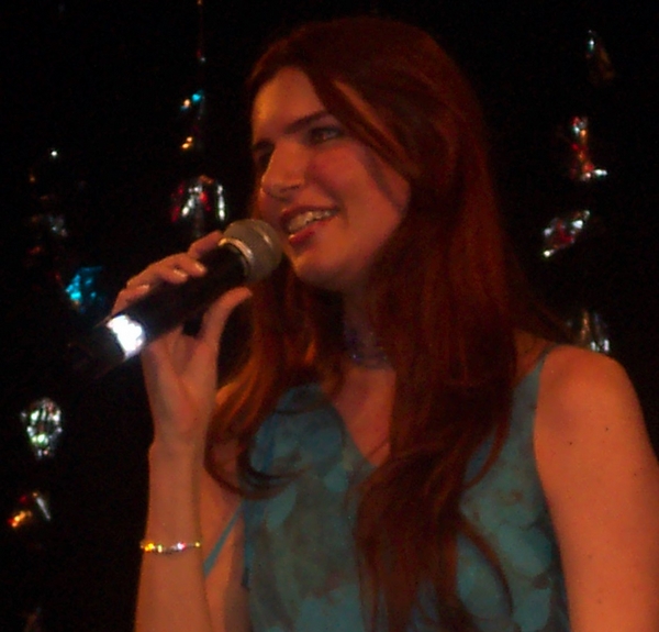 Bia Kaipper em registro 2 do acervo musical